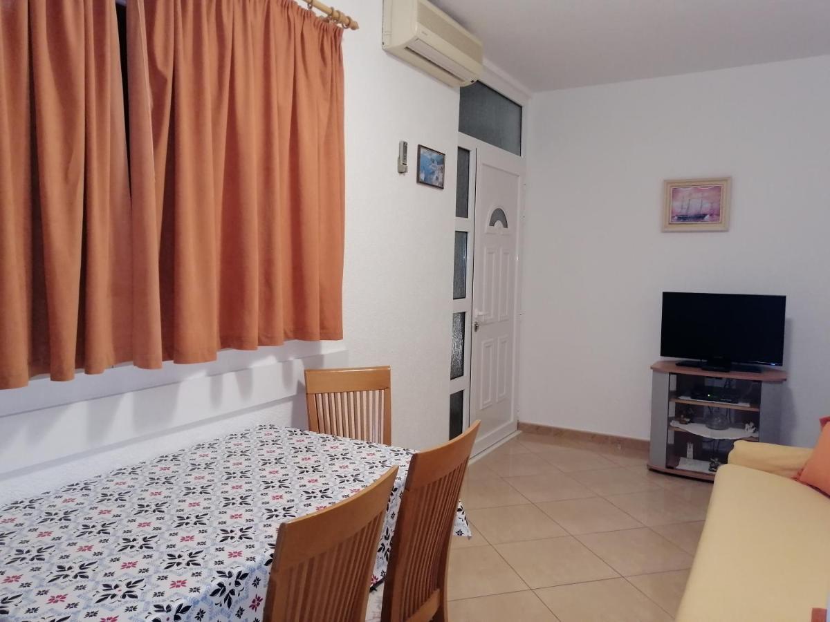 Apartmani Stipan 브렐라 외부 사진