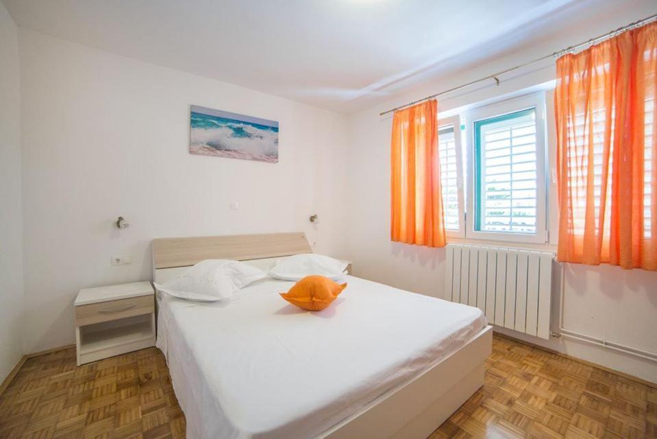 Apartmani Stipan 브렐라 외부 사진