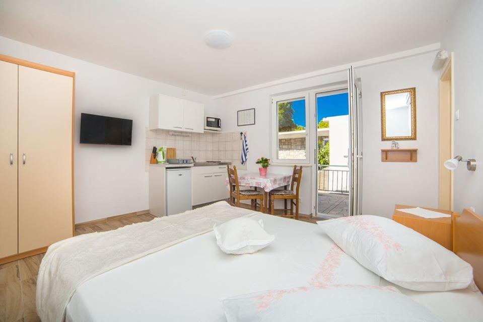 Apartmani Stipan 브렐라 외부 사진